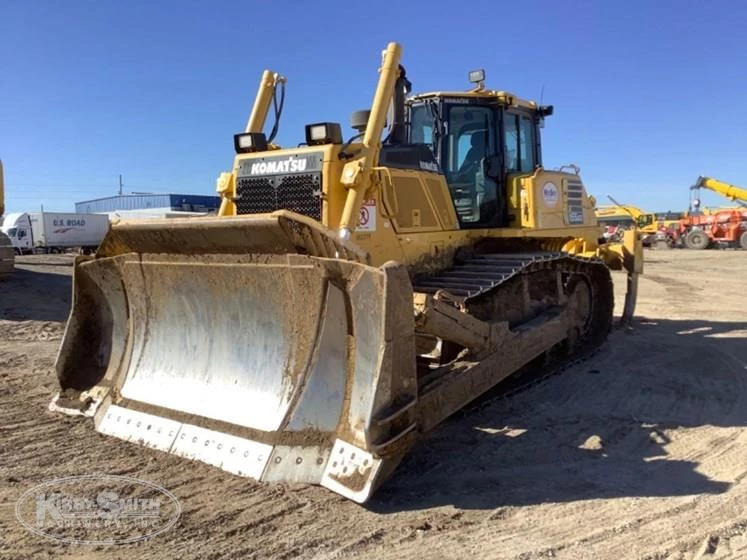 Used Komatsu Dozer in yard for Sale